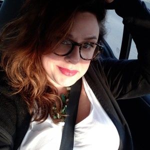 Meet your Posher, Genevieve